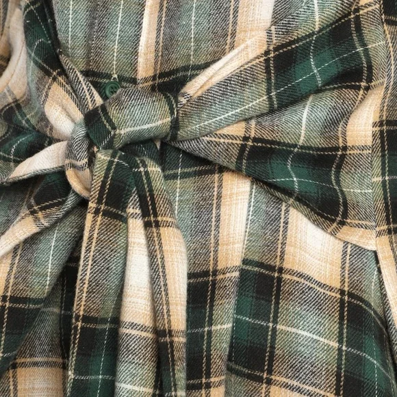 Green Plaid Tie-Front Dress 💚 - Picture 2 of 5